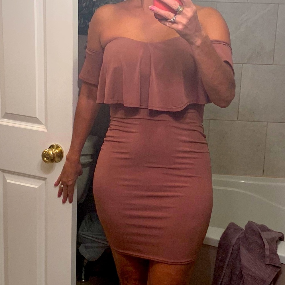 Dusty rose stretchy dress